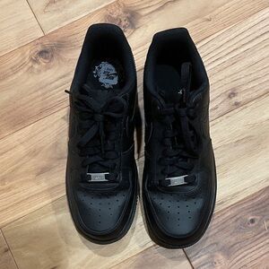 Nike Air Force 1 Black Women's Sneakers